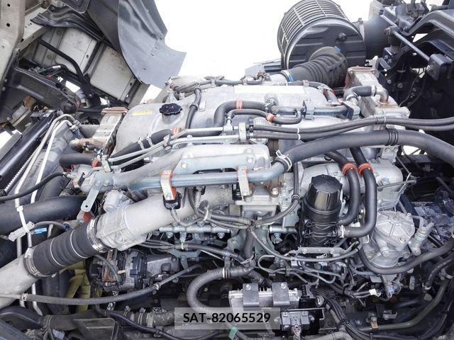 Isuzu GIGA 2018-02 6526227-17
