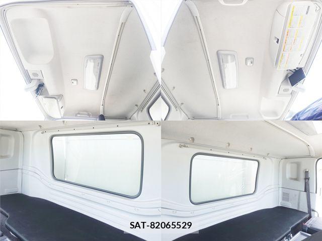 Isuzu GIGA 2018-02 6526227-28