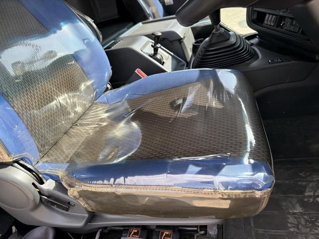 Isuzu GIGA 2018-08 6596737-28