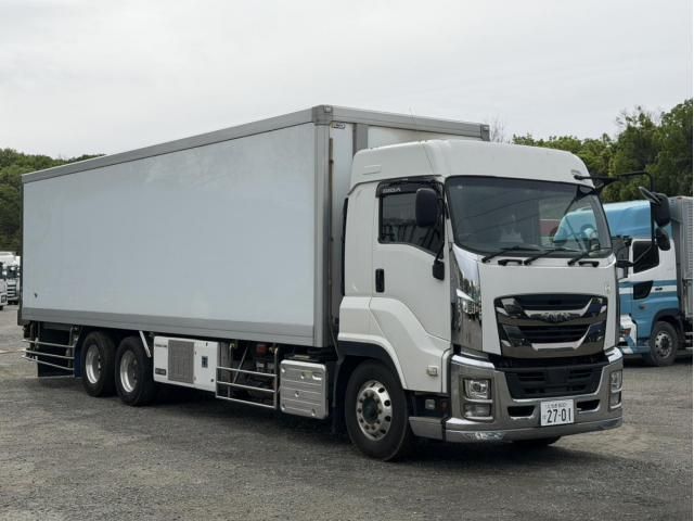 Isuzu GIGA 2018-08 6596737-2