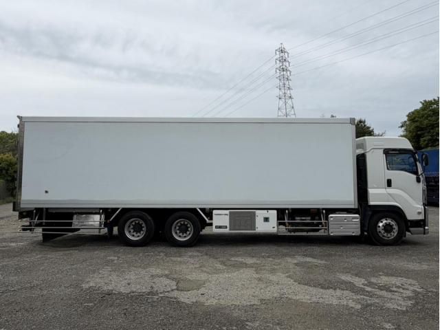 Isuzu GIGA 2018-08 6596737-4