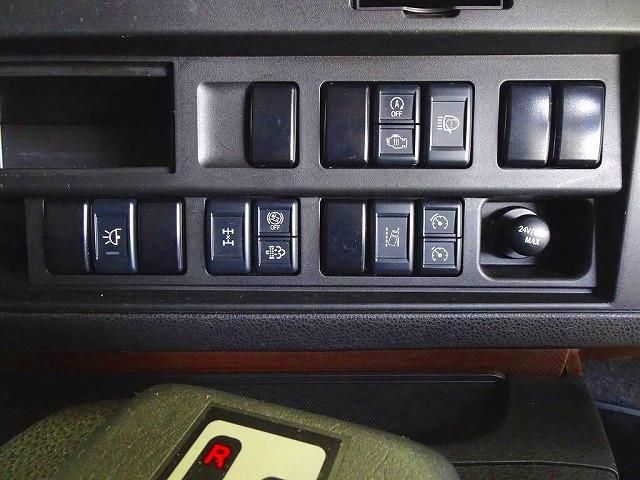 Isuzu GIGA 2025-02 6596727-12