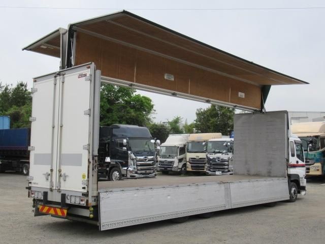 Isuzu GIGA 2016-01 6596742-8