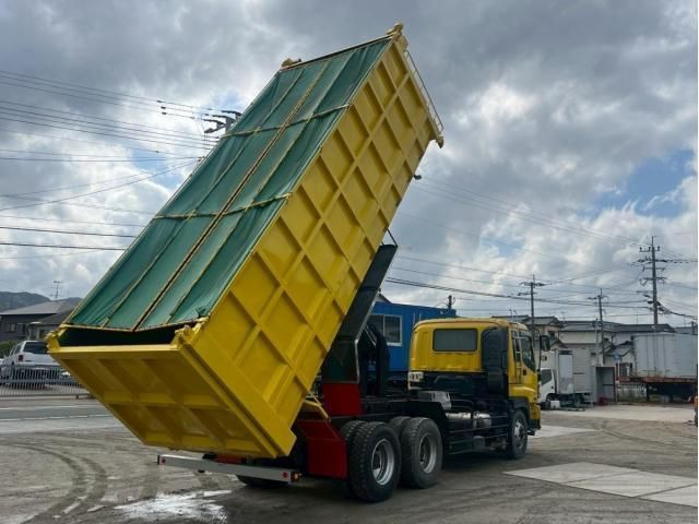 Isuzu GIGA 2008-09 6596740-12