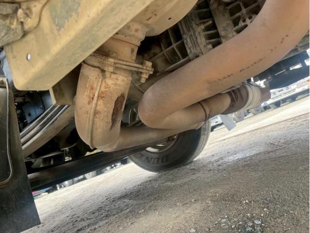 Isuzu GIGA 2008-09 6596740-24