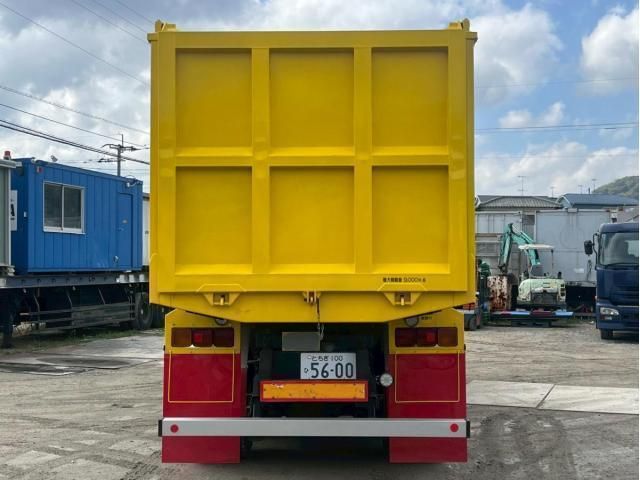 Isuzu GIGA 2008-09 6596740-5