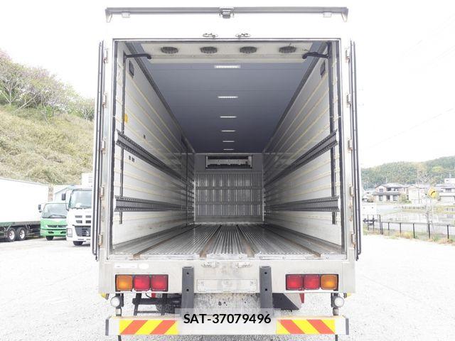 Isuzu GIGA 2017-03 6671533-9