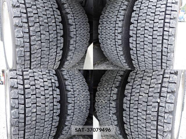 Isuzu GIGA 2017-03 6671533-17