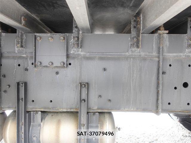 Isuzu GIGA 2017-03 6671533-23