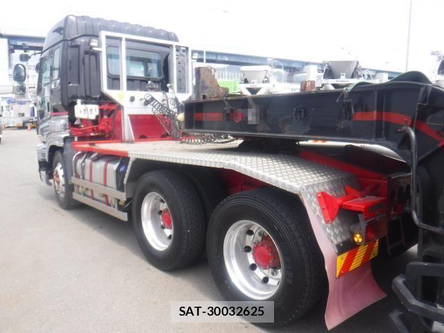 Isuzu GIGA 2014-01 6676070-11