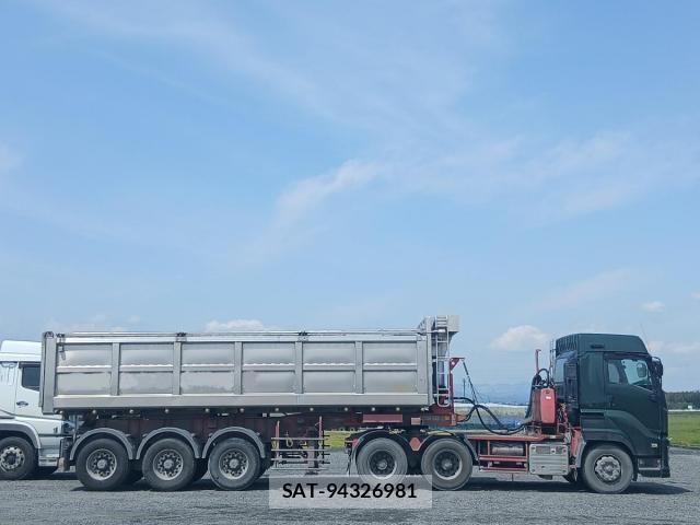 Isuzu GIGA 2020-10 6676063-4