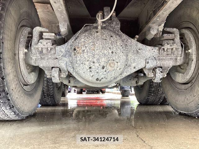 Isuzu GIGA 1997-03 6676075-4
