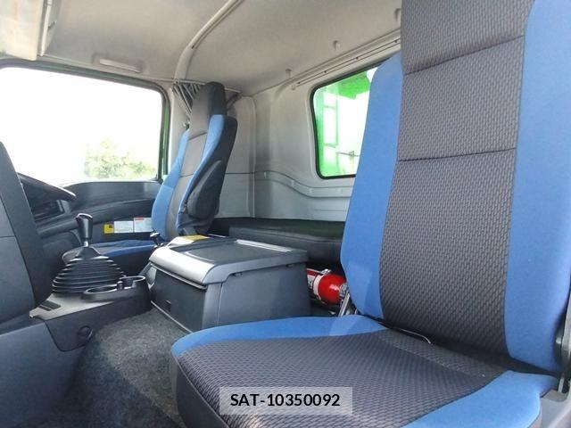 Isuzu GIGA 2019-03 6676066-23