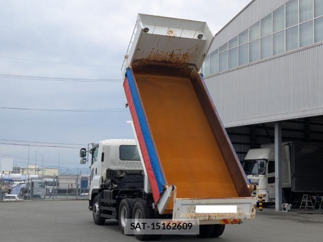 Isuzu GIGA 2019-04 6676068-17
