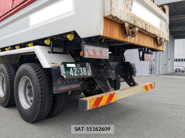 Isuzu GIGA 2019-04 6676068-4