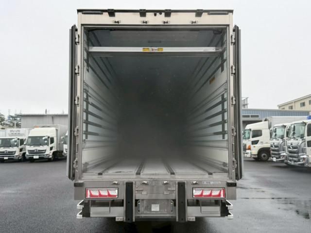 Isuzu GIGA 2024-04 6689575-6