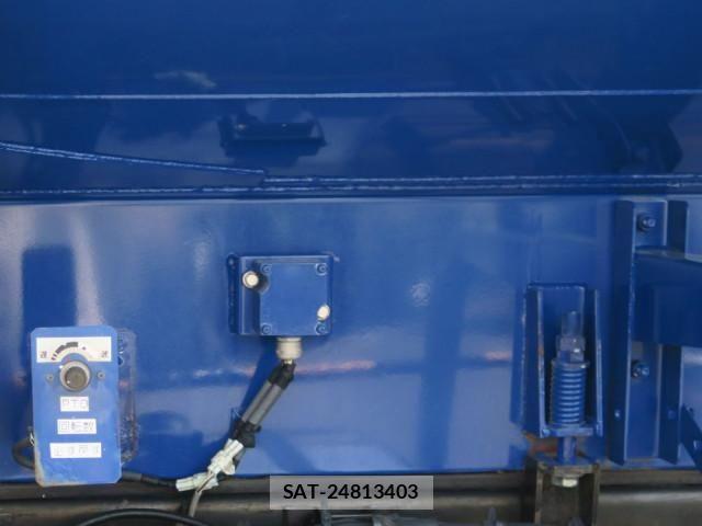 Isuzu GIGA 2011-12 6716202-10