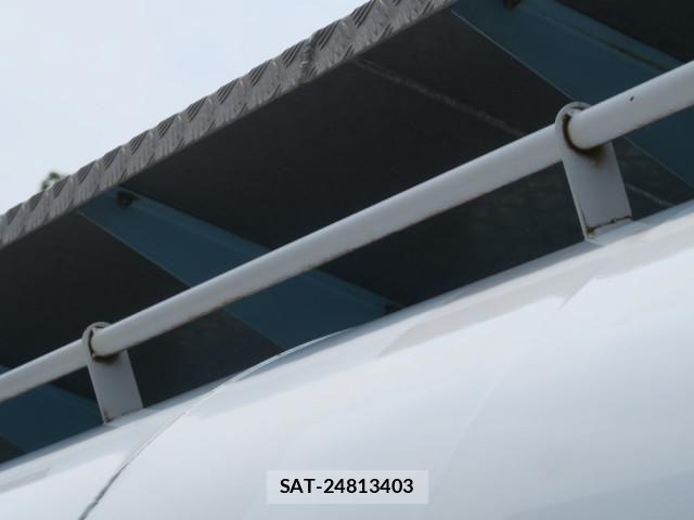 Isuzu GIGA 2011-12 6716202-18