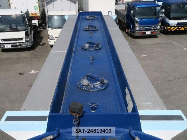 Isuzu GIGA 2011-12 6716202-3
