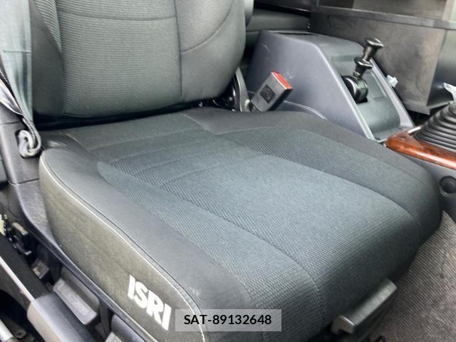 Isuzu GIGA 2022-10 6716201-18