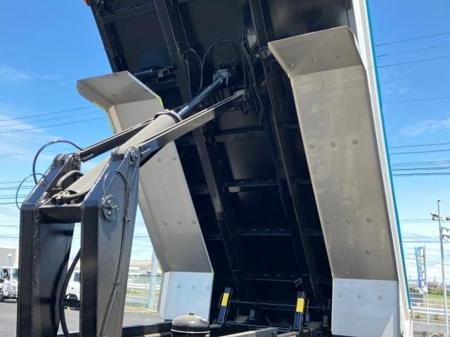 Isuzu GIGA 2025-01 6734143-12