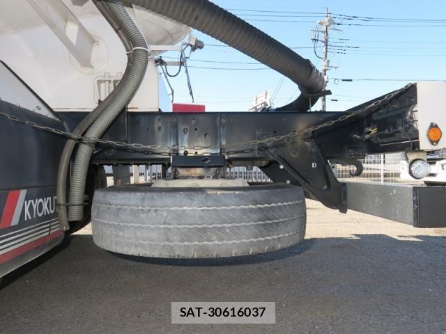 Isuzu GIGA 2019-01 6791065-10