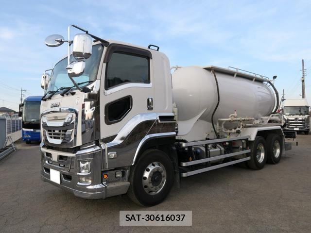 Isuzu GIGA 2019-01 6791065-1