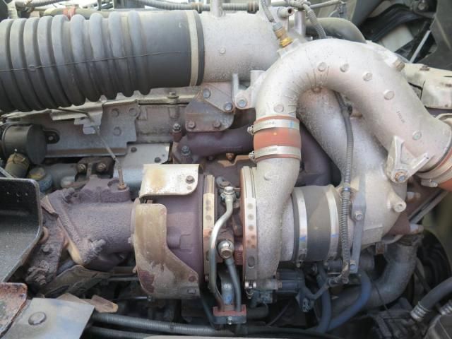 Isuzu GIGA 2018-05 6805418-25
