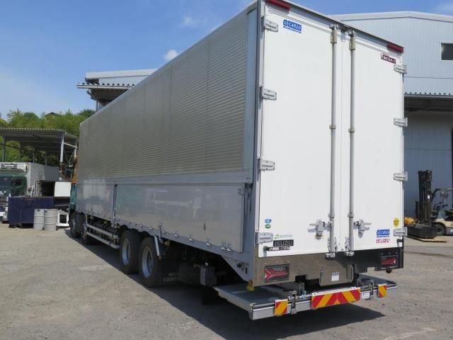 Isuzu GIGA 2018-05 6805418-7