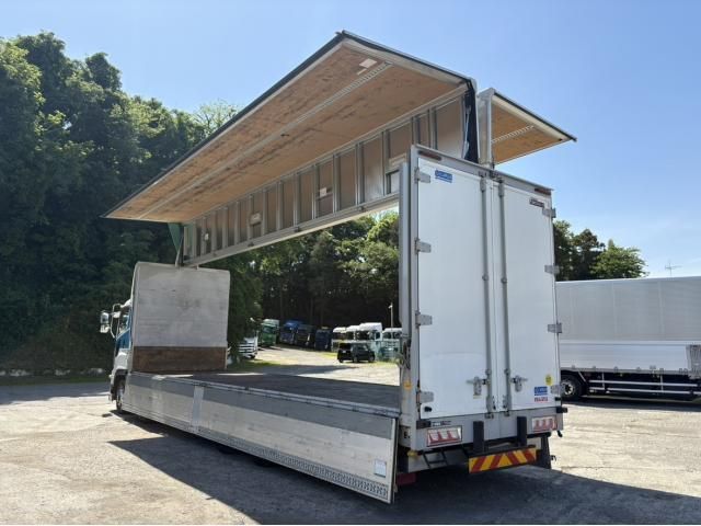 Isuzu GIGA 2018-03 6805429-9