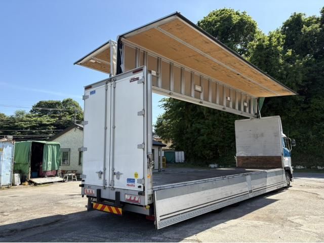 Isuzu GIGA 2018-03 6805429-11