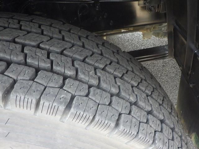 Isuzu GIGA 2018-04 6805417-12