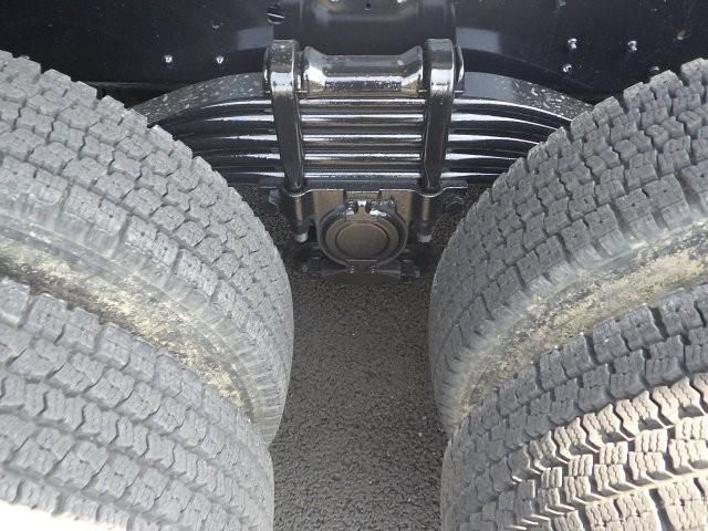 Isuzu GIGA 2018-04 6805417-17