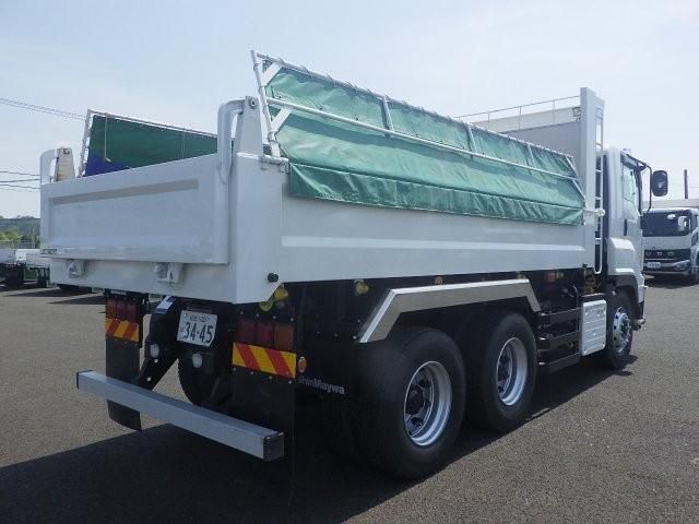 Isuzu GIGA 2018-04 6805417-2