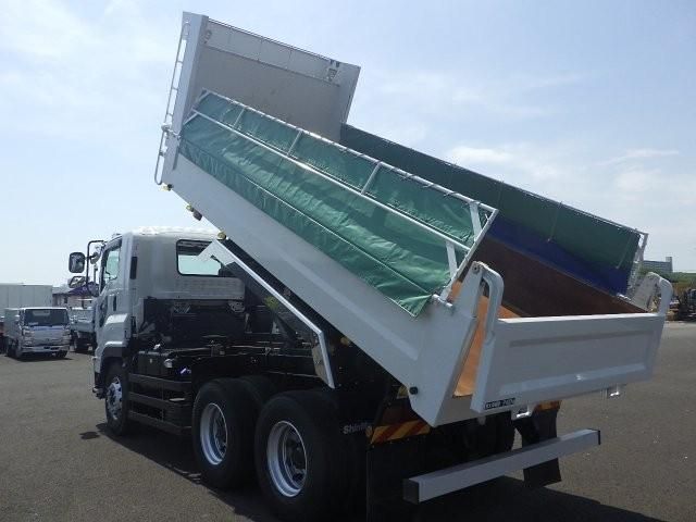Isuzu GIGA 2018-04 6805417-7