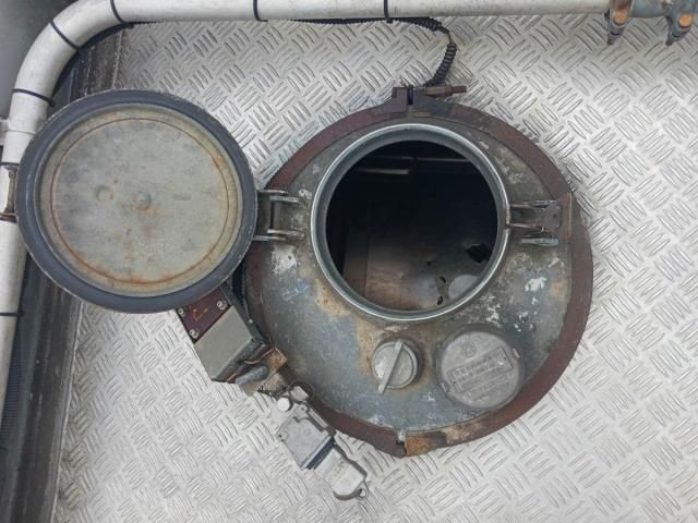 Isuzu GIGA 2010-02 6805422-9
