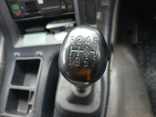 Isuzu GIGA 2010-02 6805422-13