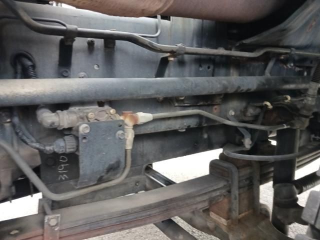 Isuzu GIGA 2010-02 6805422-29
