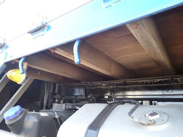 Isuzu GIGA 2015-07 6919896-16