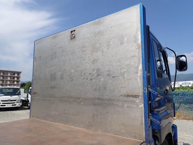 Isuzu GIGA 2015-07 6919896-8