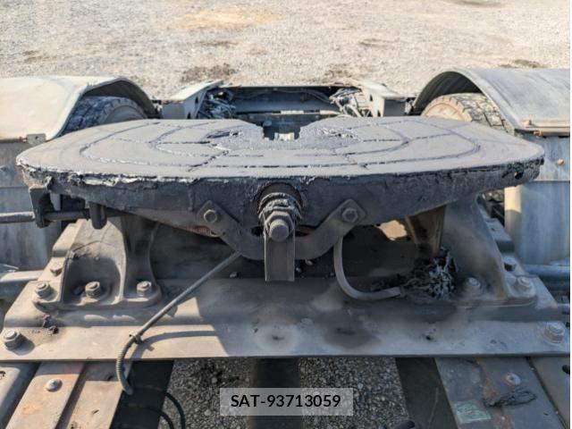 Isuzu GIGA 2016-07 6905744-13