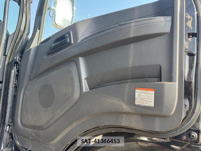 Isuzu GIGA 2020-03 6993840-14