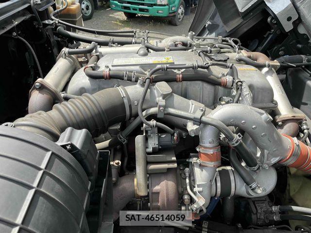 Isuzu GIGA 2016-03 6993841-25