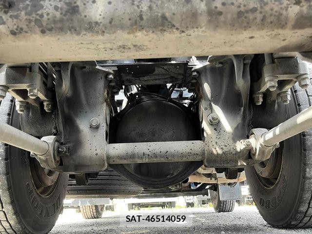 Isuzu GIGA 2016-03 6993841-26