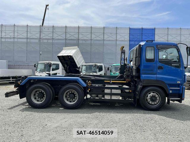Isuzu GIGA 2016-03 6993841-2