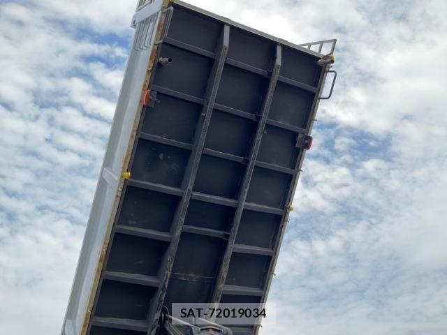 Isuzu GIGA 2023-02 7020531-15