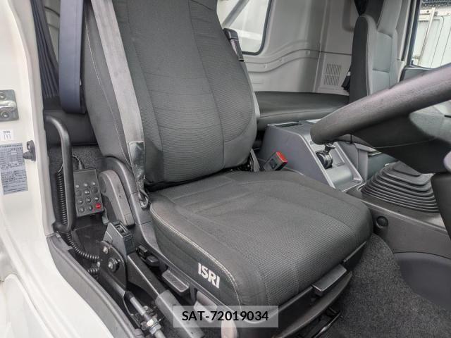 Isuzu GIGA 2023-02 7020531-21