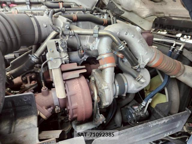 Isuzu GIGA 2017-03 7020534-9