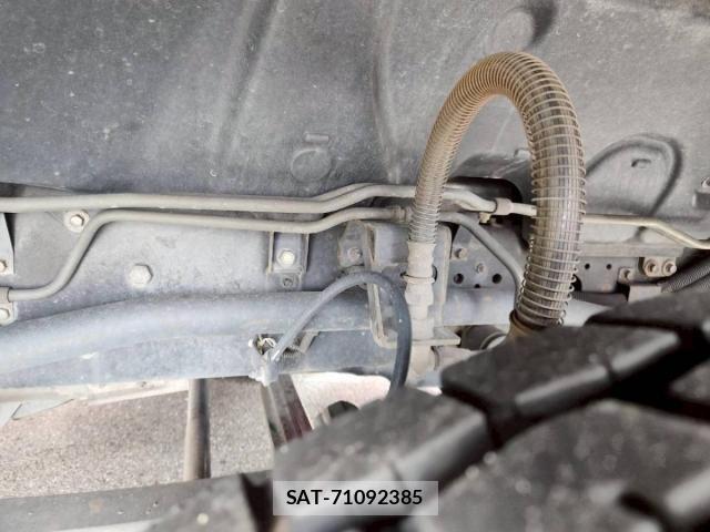 Isuzu GIGA 2017-03 7020534-18