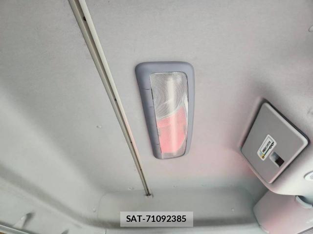 Isuzu GIGA 2017-03 7020534-4